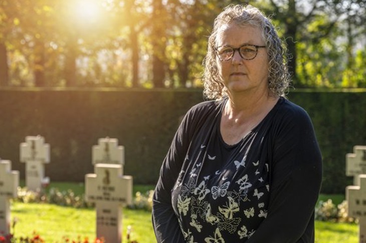 Annemieke Hoekman, projectleider aanpak begraafplaatsen Gemeente Terneuzen.