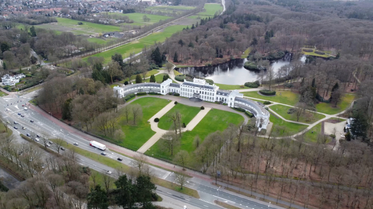 Paleis Soestdijk vanuit de lucht