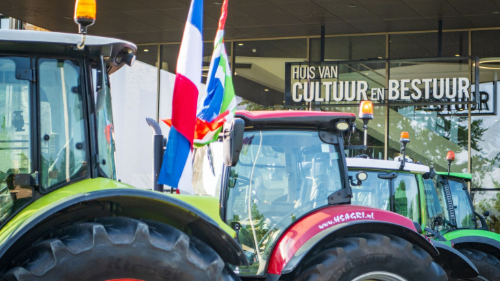 Trekker Gemeentehuis Groningen 