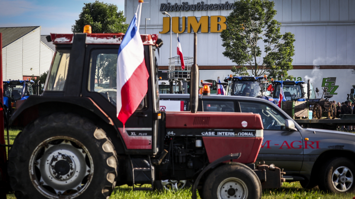 Boeren blokkeren Jumbo in Raalte