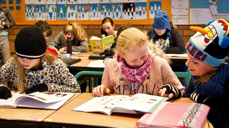 'Warmetruiendag' op basisschool het Kristal in Dordrecht (10 februari 2017)