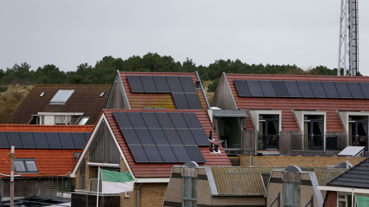 Daken met zonnepanelen