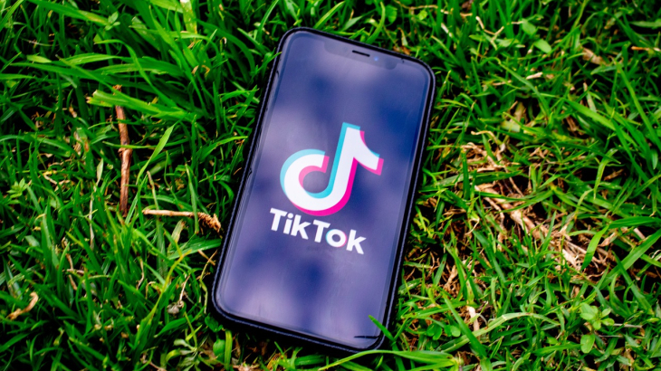 TikTok op de telefoon