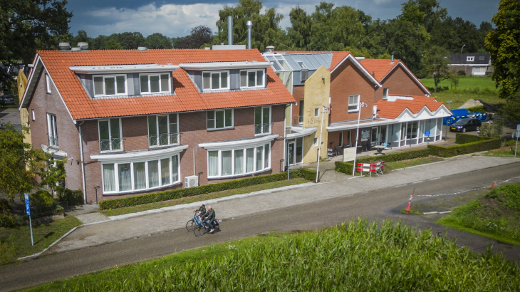 Dronefoto van het toekomstige AZC in Albergen. Foto: Roland Heitink (ANP)