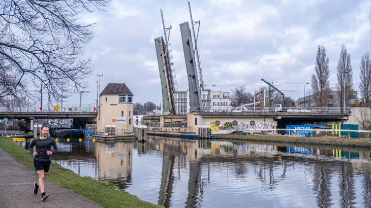Groot onderhoud aan de Hoornbrug aan het begin van dit jaar.