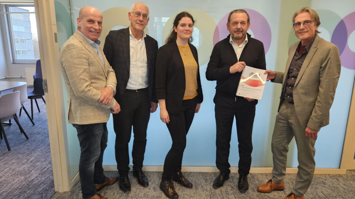 overhandiging-rapport-nvrr