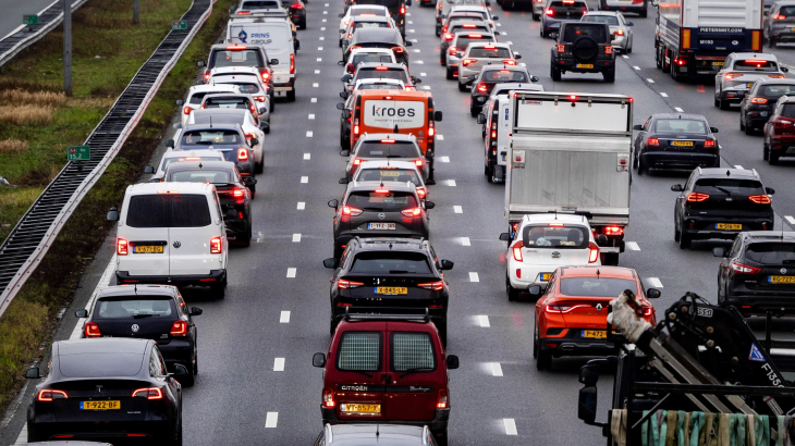 Drukte op de snelweg A4 afgelopen februari.