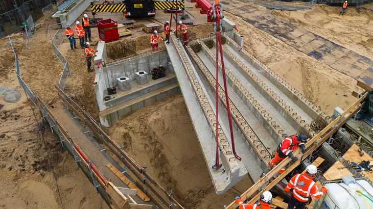 Inhijsen hergebruikte liggers bij Hoog Burel.