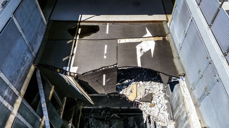 Ravage bij de ingestorte parkeergarage van het St. Antonius Ziekenhuis in Nieuwegein. Foto: John van der Tol (ANP)