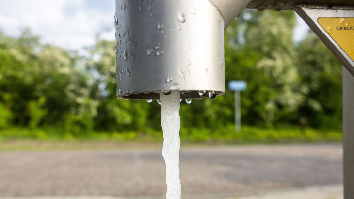 Openbare drinkwatertap van waterbedrijf Dunea in Den Haag.