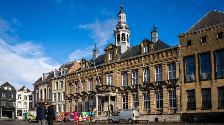 Het stadhuis van Roermond. Tobias Kleuver (ANP). 