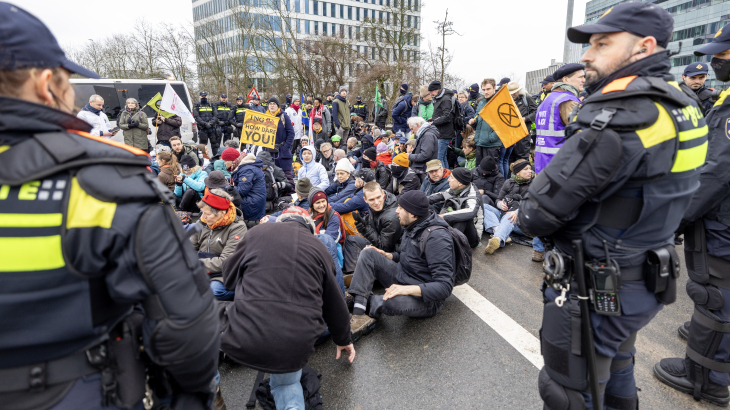 Eind januari demonstreerden actievoerders van Extinction Rebellion op de ringweg A10 in Amsterdam. 