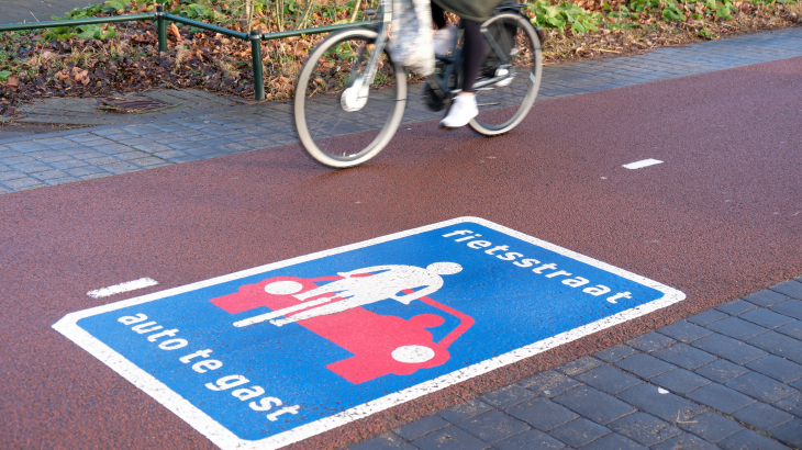 Een fietsstraat in Alkmaar.