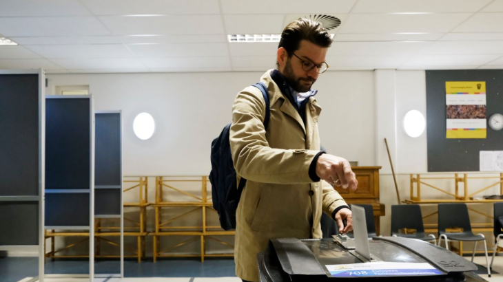 verkiezingen-stemmen-stembureau.jpg