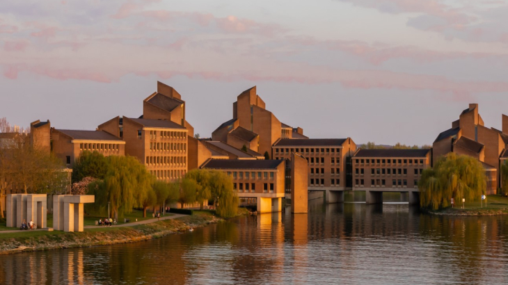 maastricht-provinciehuis-.jpg