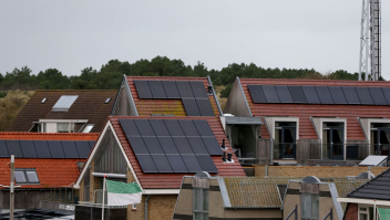 Daken met zonnepanelen