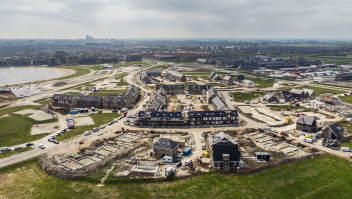 De aanleg in 2021 van de nieuwe Zwolse buitenwijk Stadshagen.