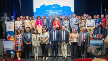 groepsfoto-internationale-conferentie-ombudsmannen