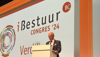 Zsolt Szabó op het iBestuur-congres 2024