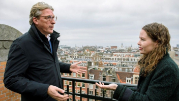 Menno Weij en Elisabeth IJmker op het dak van Capital C in Amsterdam