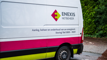 Een werkbus van netbeheerder Enexis.