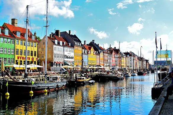 Denemarken-pixabay-nyhavn-district-1119123-640.jpg