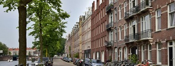 straat-met--woningen-eaw2-0.jpg