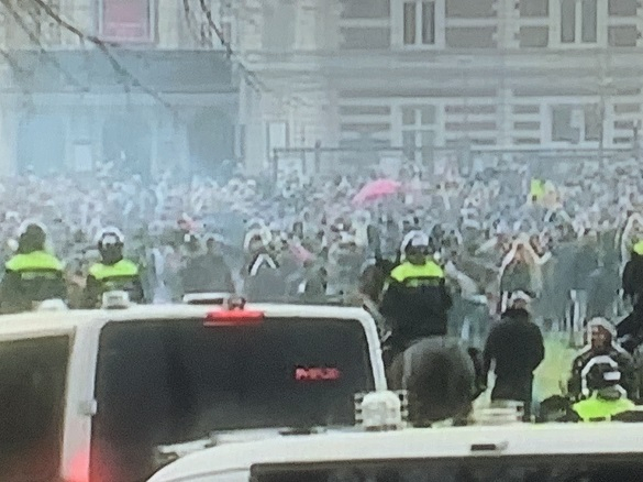 Demo-Museumplein.jpg